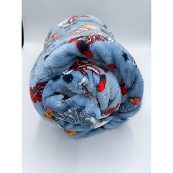 The Big One Oversized Plush Throw Blanket Pajama Party Mickey & Friends 5x6 NEW - Picture 8 of 8